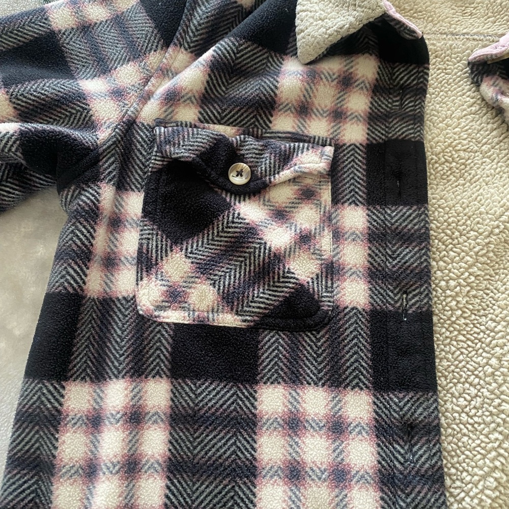 Soho Ladies Threads Jacket - Picture 2 of 6